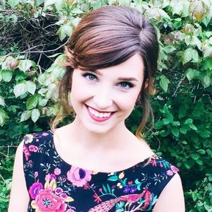 Meet your Posher, Katelyn